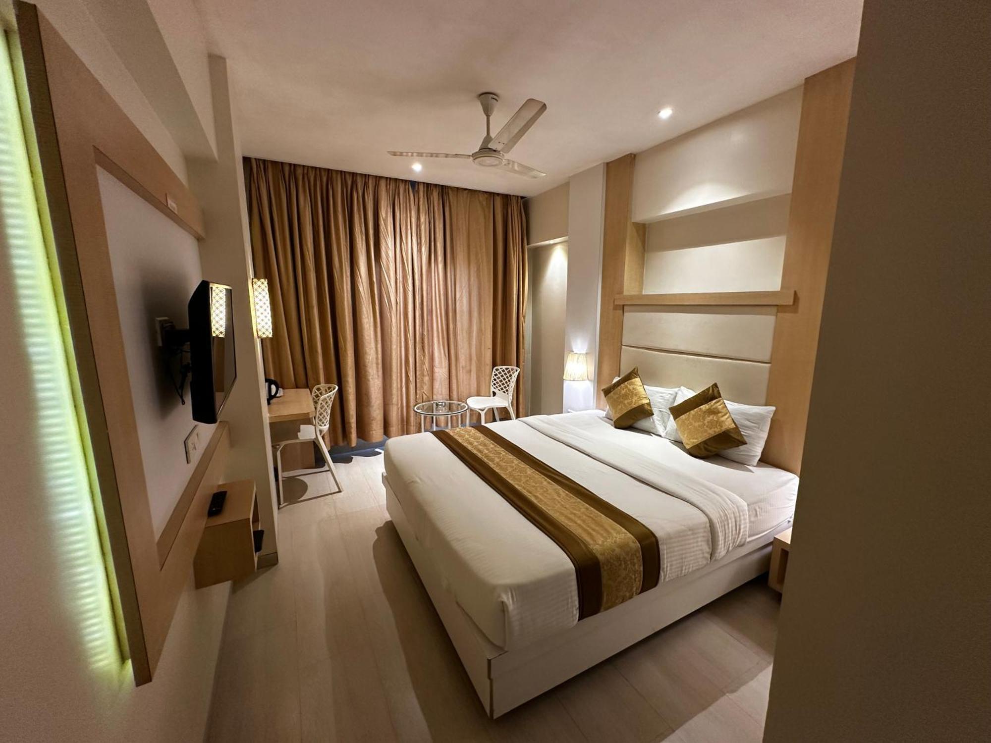 South Coast Hotel Wagle Estate Thane Zewnętrze zdjęcie