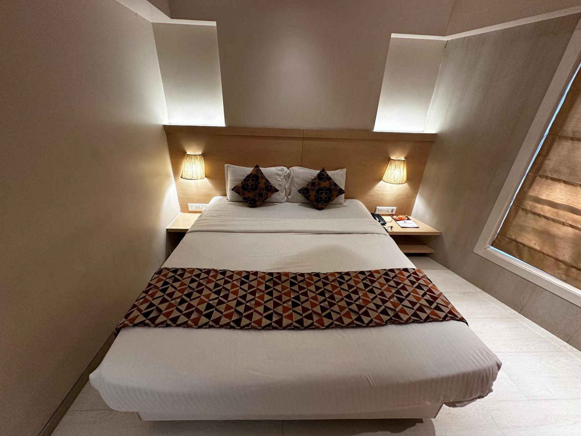 South Coast Hotel Wagle Estate Thane Zewnętrze zdjęcie